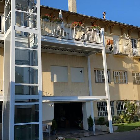 Chez Hélène, appartement charmant pour 4 personnes chiens bienvenus-perros bienvenidos Bourg-Madame Esterno foto