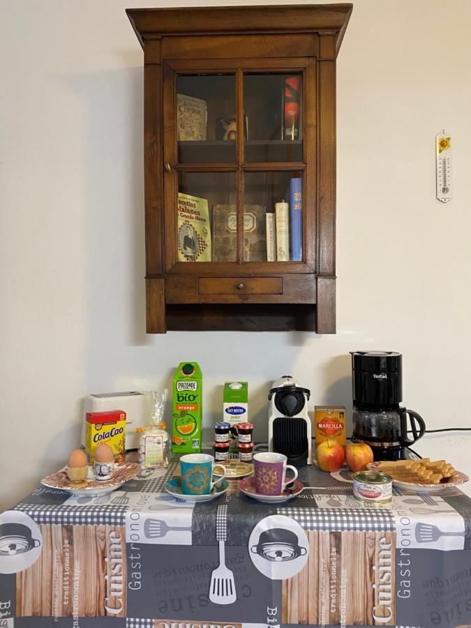 Chez Hélène, appartement charmant pour 4 personnes chiens bienvenus-perros bienvenidos Bourg-Madame Esterno foto