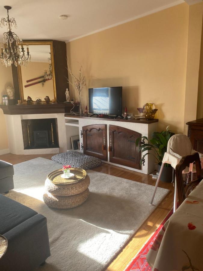 Chez Hélène, appartement charmant pour 4 personnes chiens bienvenus-perros bienvenidos Bourg-Madame Esterno foto