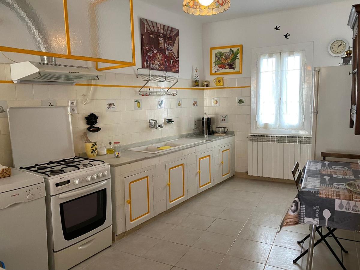 Chez Hélène, appartement charmant pour 4 personnes chiens bienvenus-perros bienvenidos Bourg-Madame Esterno foto