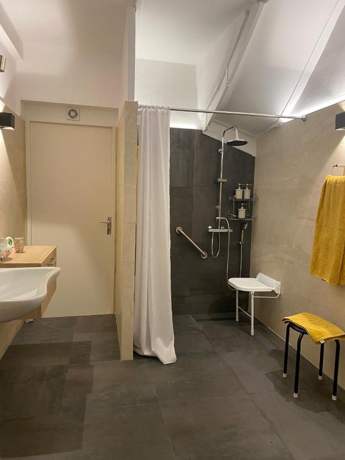 Chez Hélène, appartement charmant pour 4 personnes chiens bienvenus-perros bienvenidos Bourg-Madame Esterno foto