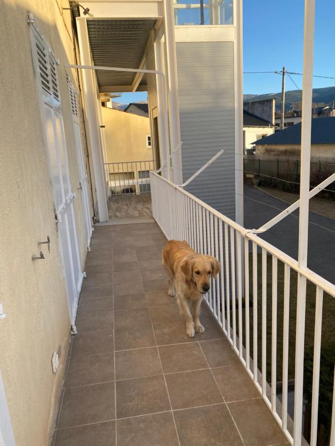 Chez Hélène, appartement charmant pour 4 personnes chiens bienvenus-perros bienvenidos Bourg-Madame Esterno foto